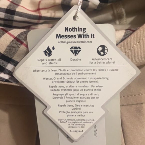 Pleated Skirt - Picture 5 of 6